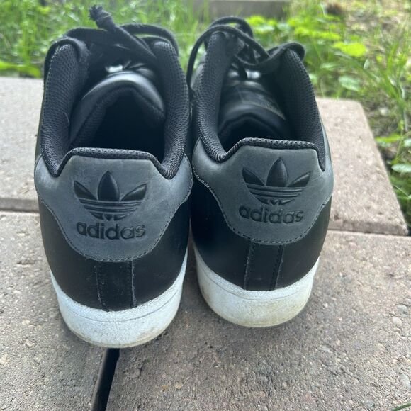 Adidas Superstar Shoes Men\'s Size 11 Black White Shell Toe Classic Sneakers main image 9